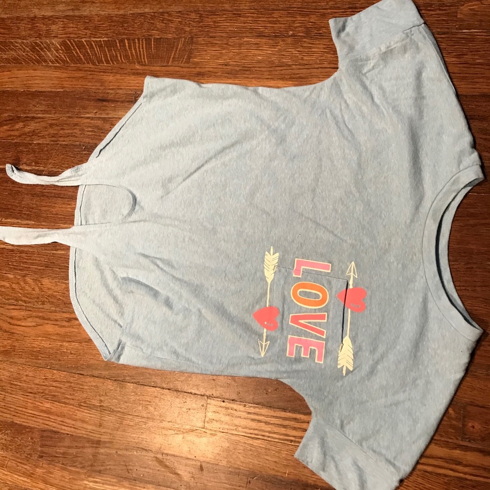 T-shirt with pocket love stamped size 7/8